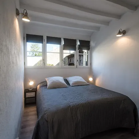 En Rou Libre Holiday home Rou-Marson