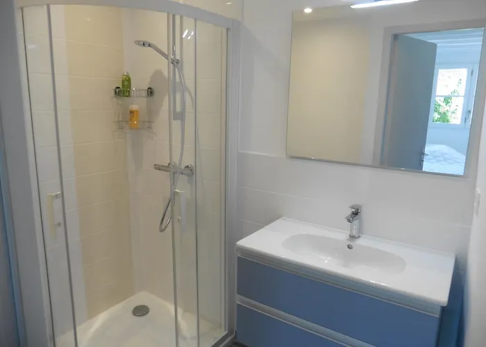 Hébergement de vacances En Rou Libre *